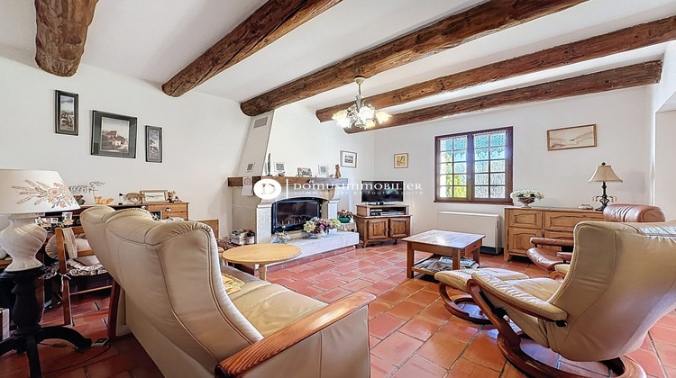 Ma-Cabane - Vente Maison Saint-Saturnin-lès-Avignon, 96 m²