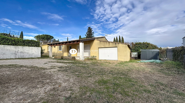 Ma-Cabane - Vente Maison Saint-Saturnin-lès-Avignon, 75 m²