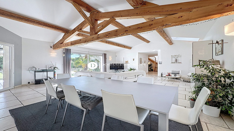 Ma-Cabane - Vente Maison Saint-Saturnin-lès-Avignon, 188 m²