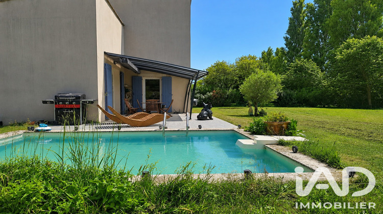 Ma-Cabane - Vente Maison Saint-Saturnin-Lès-Avignon, 88 m²