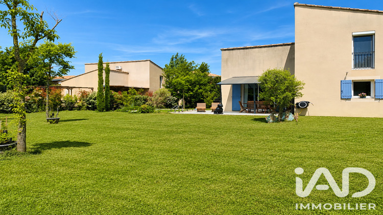Ma-Cabane - Vente Maison Saint-Saturnin-Lès-Avignon, 88 m²