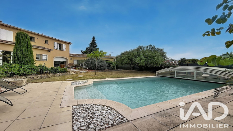 Ma-Cabane - Vente Maison Saint-Saturnin-Lès-Avignon, 150 m²