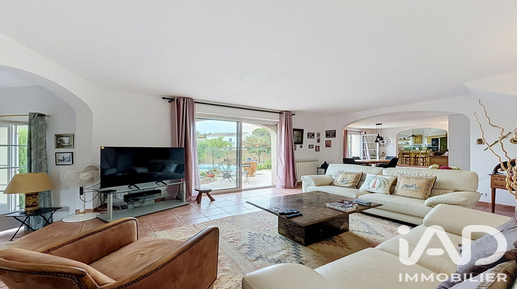 Ma-Cabane - Vente Maison Saint-Saturnin-Lès-Avignon, 150 m²