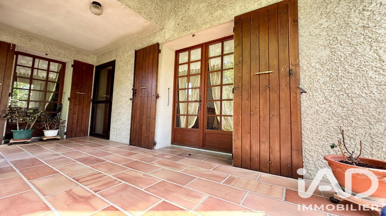 Ma-Cabane - Vente Maison Saint-Saturnin-Lès-Avignon, 97 m²