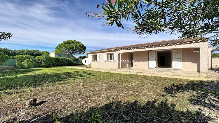 Ma-Cabane - Vente Maison Saint-Saturnin-lès-Avignon, 109 m²