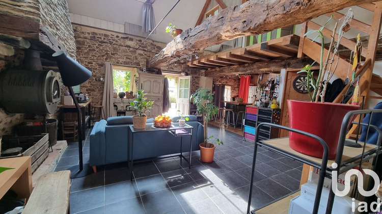 Ma-Cabane - Vente Maison Saint-Saturnin-sur-Loire, 97 m²