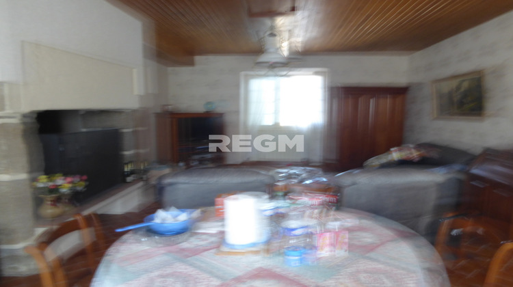 Ma-Cabane - Vente Maison Saint-Saud-Lacoussière, 80 m²