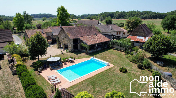Ma-Cabane - Vente Maison Saint-Saud-Lacoussière, 230 m²