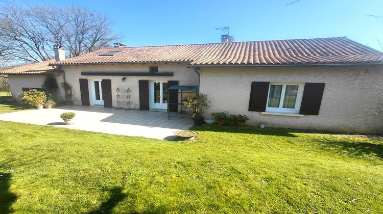 Ma-Cabane - Vente Maison Saint-Saud-Lacoussiere, 120 m²