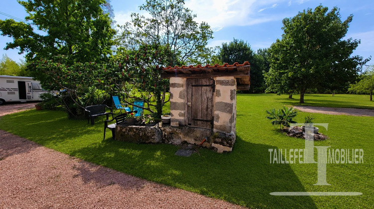 Ma-Cabane - Vente Maison Saint-Saud-Lacoussière, 260 m²