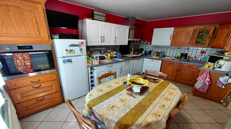 Ma-Cabane - Vente Maison Saint-Saud-Lacoussiere, 200 m²