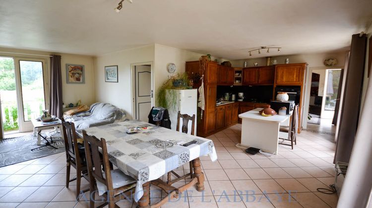 Ma-Cabane - Vente Maison Saint-Sauvant, 115 m²