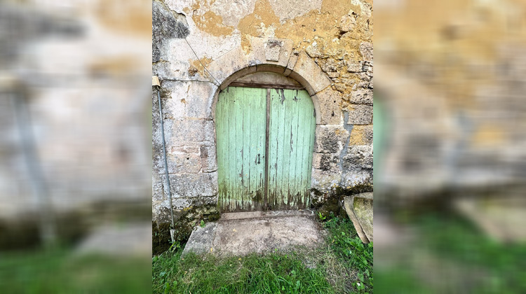 Ma-Cabane - Vente Maison Saint-Sauvant, 200 m²