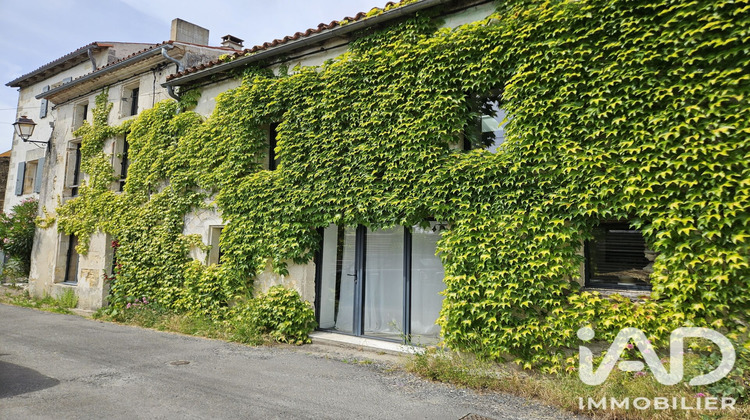 Ma-Cabane - Vente Maison Saint-Sauvant, 159 m²