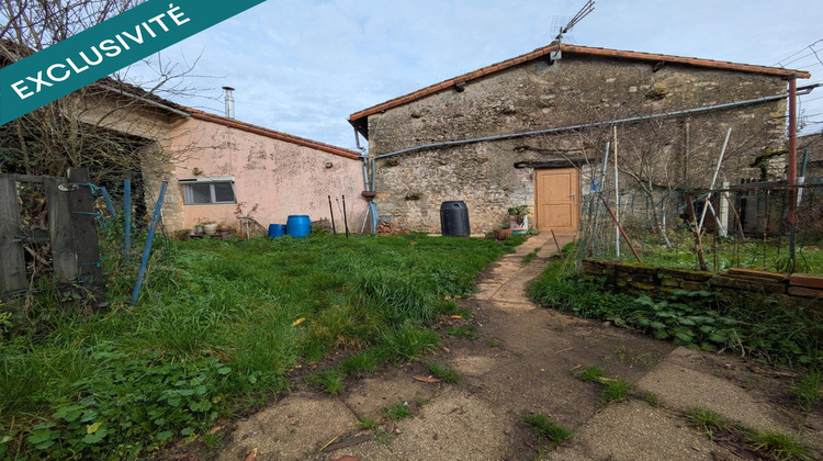 Ma-Cabane - Vente Maison Saint-Sauvant, 69 m²