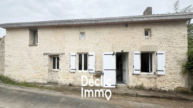 Ma-Cabane - Vente Maison SAINT SAUVANT, 160 m²