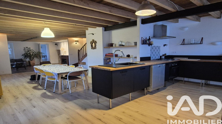 Ma-Cabane - Vente Maison Saint Sauvant, 174 m²