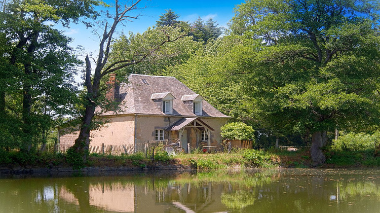 Ma-Cabane - Vente Maison Saint-Sauves-d'Auvergne, 165 m²