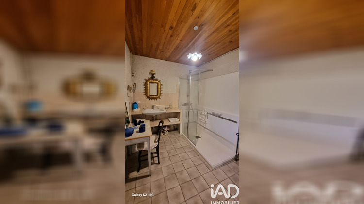 Ma-Cabane - Vente Maison Saint-Sauves-d'Auvergne, 300 m²