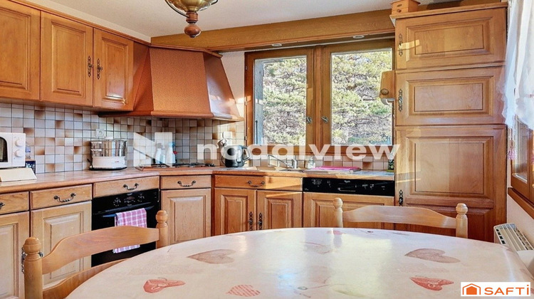 Ma-Cabane - Vente Maison Saint-Sauveur, 180 m²