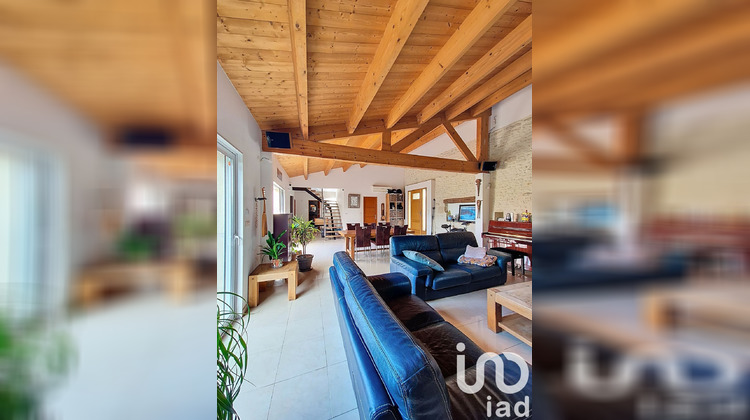 Ma-Cabane - Vente Maison Saint Sauveur d'Aunis, 201 m²