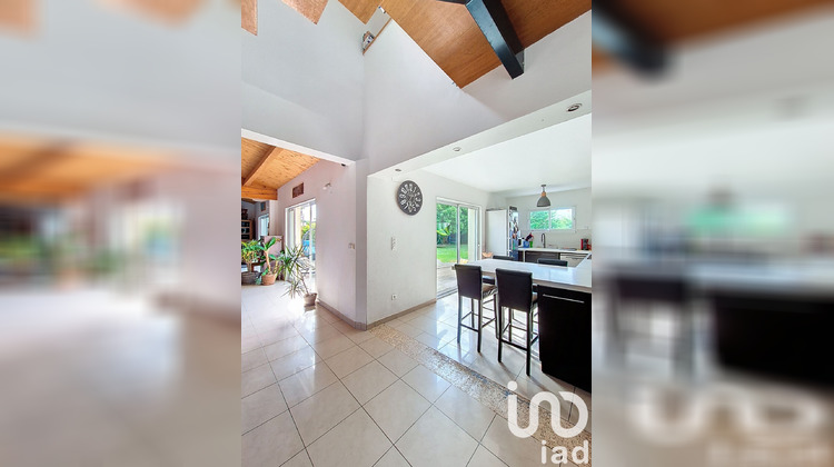 Ma-Cabane - Vente Maison Saint Sauveur d'Aunis, 201 m²