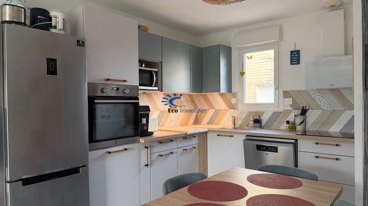 Ma-Cabane - Vente Maison SAINT-SAUVEUR-D'AUNIS, 70 m²