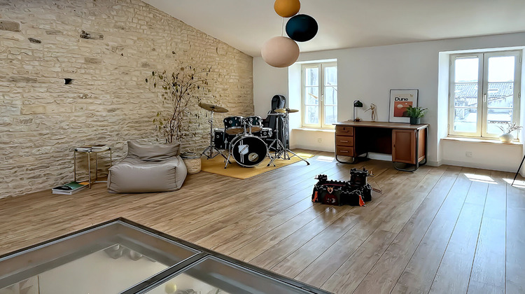 Ma-Cabane - Vente Maison SAINT-SAUVEUR-D'AUNIS, 160 m²