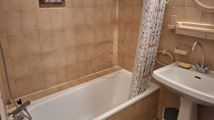 Ma-Cabane - Vente Maison SAINT-SAUVEUR-DE-CRUZIERES, 75 m²