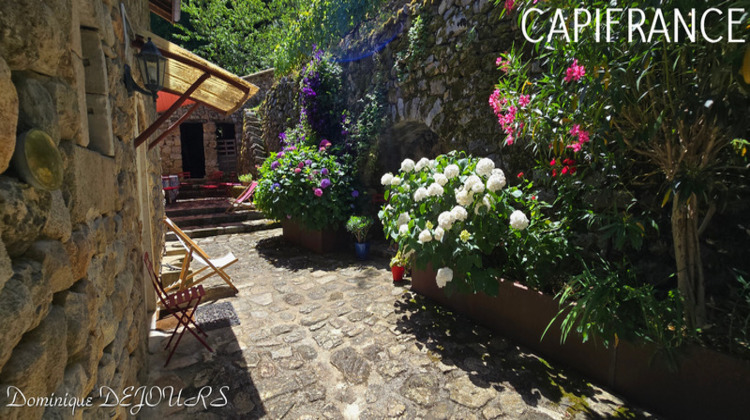 Ma-Cabane - Vente Maison SAINT SAUVEUR DE MONTAGUT, 285 m²