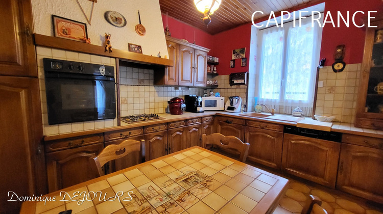 Ma-Cabane - Vente Maison SAINT SAUVEUR DE MONTAGUT, 209 m²
