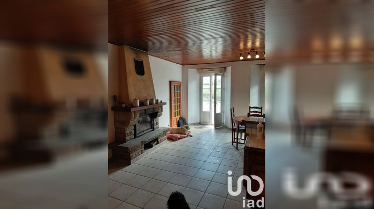Ma-Cabane - Vente Maison Saint-Sauveur-de-Pierrepont, 205 m²