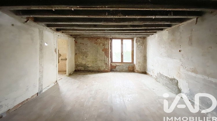 Ma-Cabane - Vente Maison Saint-Sauveur-en-Puisaye, 90 m²