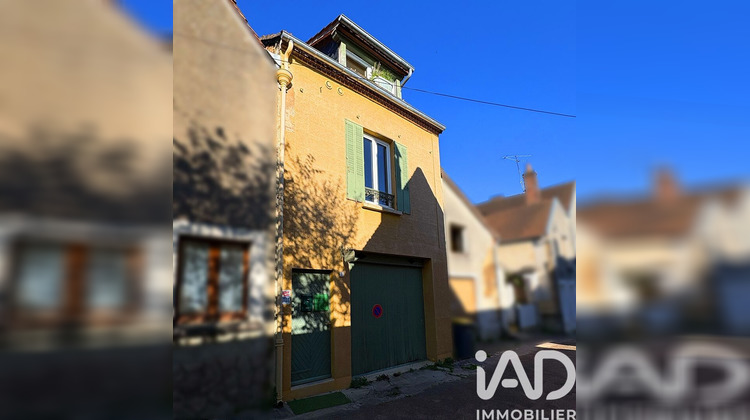 Ma-Cabane - Vente Maison Saint-Sauveur-en-Puisaye, 218 m²