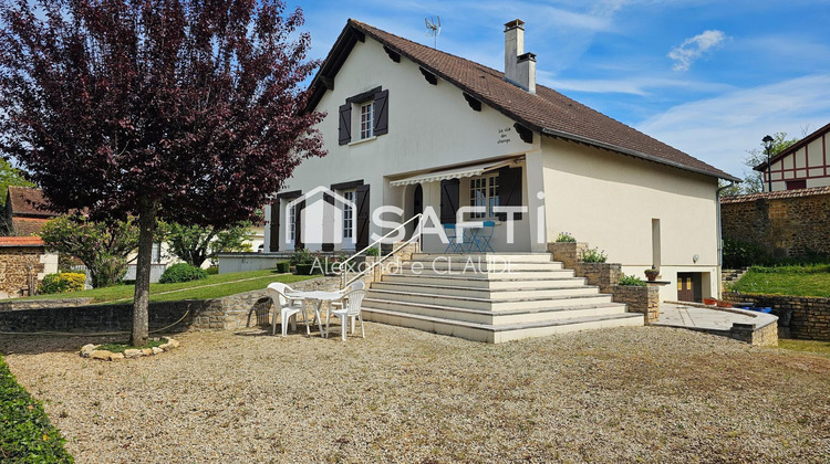 Ma-Cabane - Vente Maison Saint-Sauveur-en-Puisaye, 323 m²