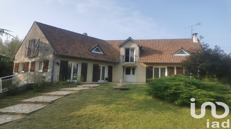 Ma-Cabane - Vente Maison Saint-Sauveur-sur-École, 260 m²