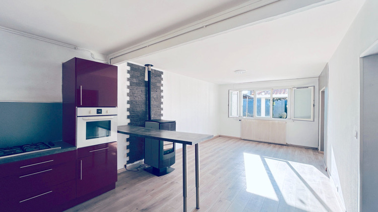 Ma-Cabane - Vente Maison SAINT-SAVIN, 89 m²