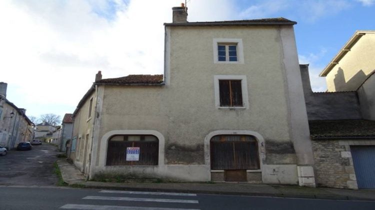 Ma-Cabane - Vente Maison Saint-Savin, 75 m²