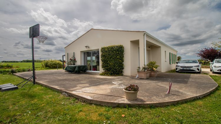 Ma-Cabane - Vente Maison Saint-Savinien, 118 m²