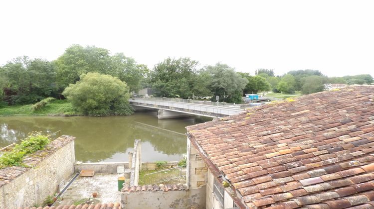 Ma-Cabane - Vente Maison Saint-Savinien, 161 m²