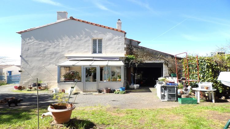 Ma-Cabane - Vente Maison Saint-Savinien, 74 m²