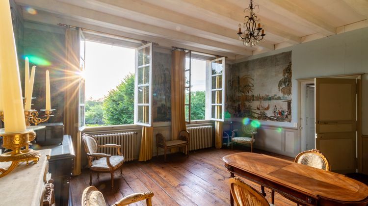 Ma-Cabane - Vente Maison Saint-Savinien, 235 m²