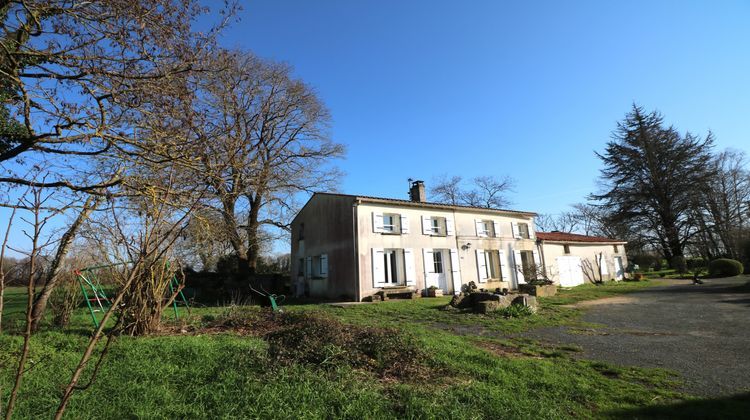 Ma-Cabane - Vente Maison Saint-Savinien, 126 m²