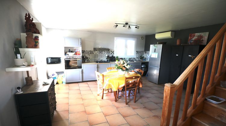 Ma-Cabane - Vente Maison Saint-Savinien, 126 m²