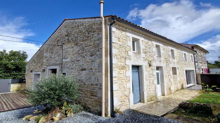 Ma-Cabane - Vente Maison SAINT SAVINIEN, 158 m²