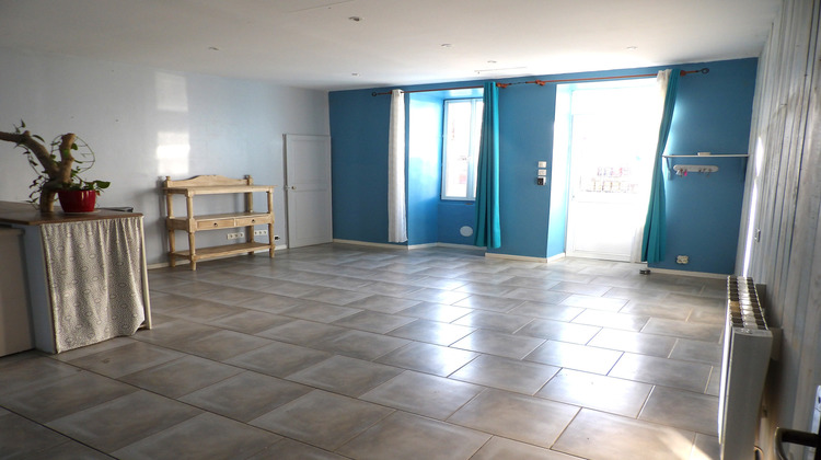 Ma-Cabane - Vente Maison Saint-Savinien, 94 m²