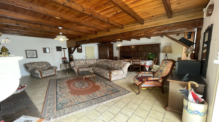 Ma-Cabane - Vente Maison Saint-Savinien, 131 m²