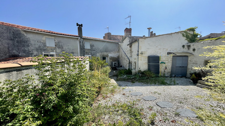 Ma-Cabane - Vente Maison Saint-Savinien, 112 m²