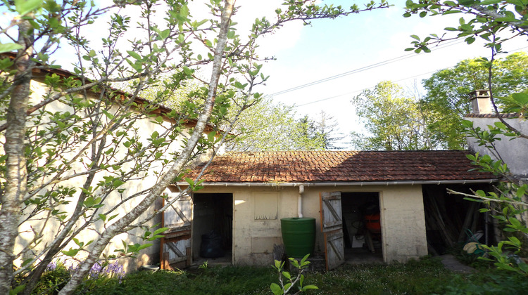 Ma-Cabane - Vente Maison Saint-Savinien, 253 m²