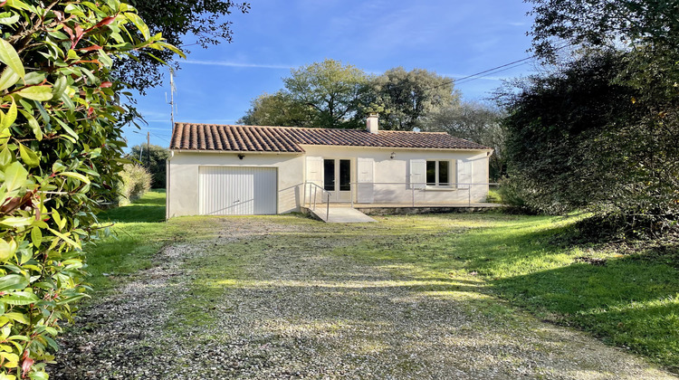 Ma-Cabane - Vente Maison Saint-Savinien, 49 m²